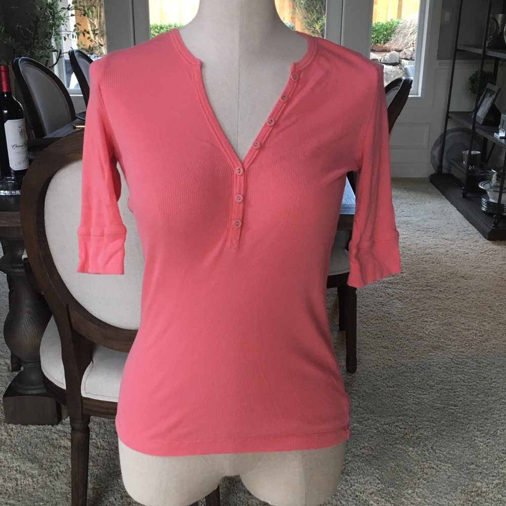 Sweet Romeo coral tee